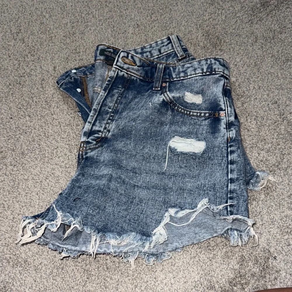 Wild Fable Blue Distressed Jean Shorts - Picture 5 of 7
